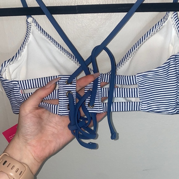 🪿Blue and white striped two piece swimsuit! - Picture 4 of 7